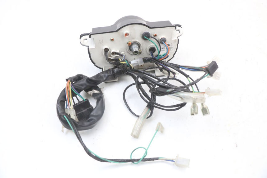 photo de COMPTEUR KYMCO AGILITY 4T 50 (2018 - 2022) - Points de fixation