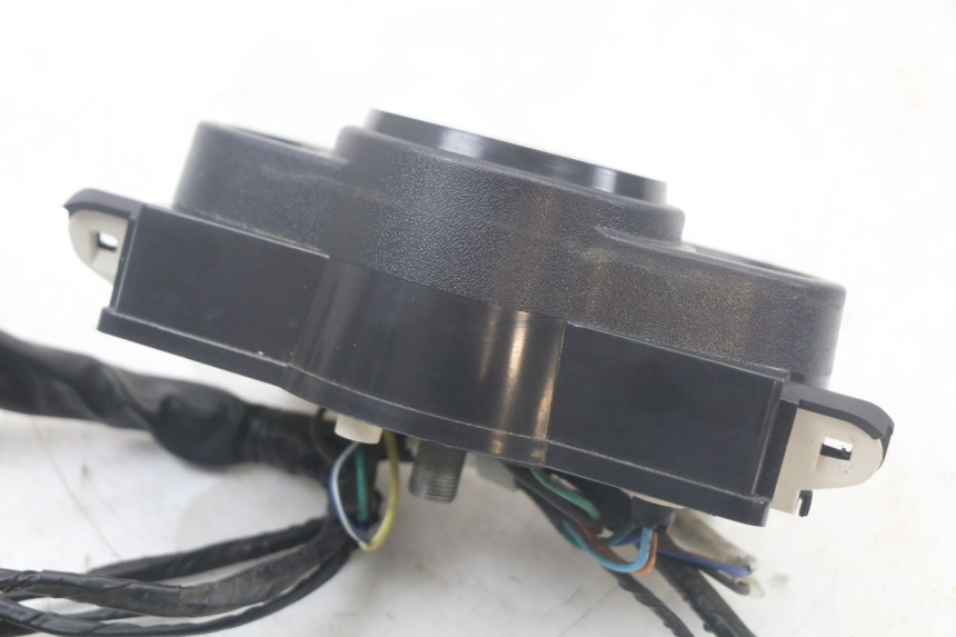 photo de COMPTEUR KYMCO AGILITY 4T 50 (2018 - 2022) - Points de fixation