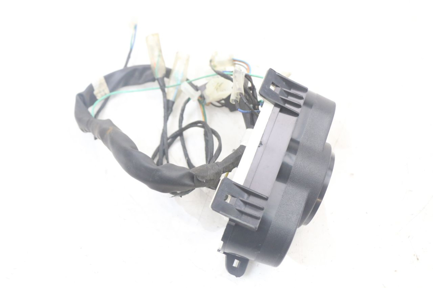 photo de COMPTEUR KYMCO AGILITY 4T 50 (2018 - 2022) - Points de fixation