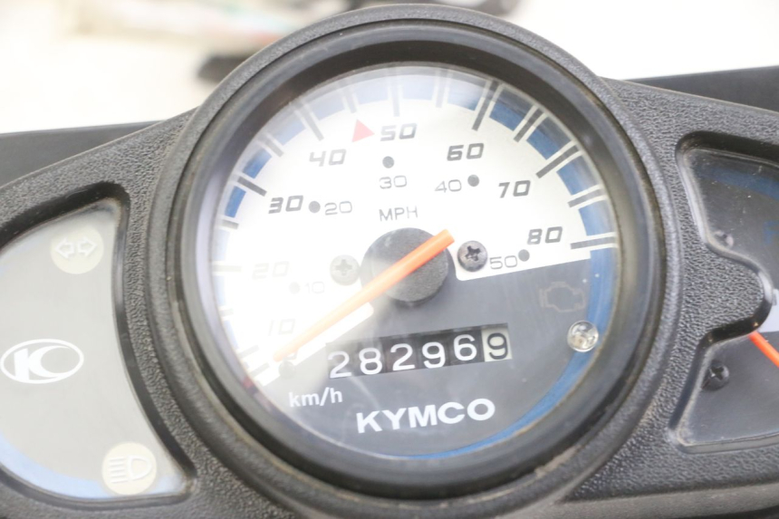photo de COMPTEUR KYMCO AGILITY 4T 50 (2018 - 2022) - Détail de la pièce