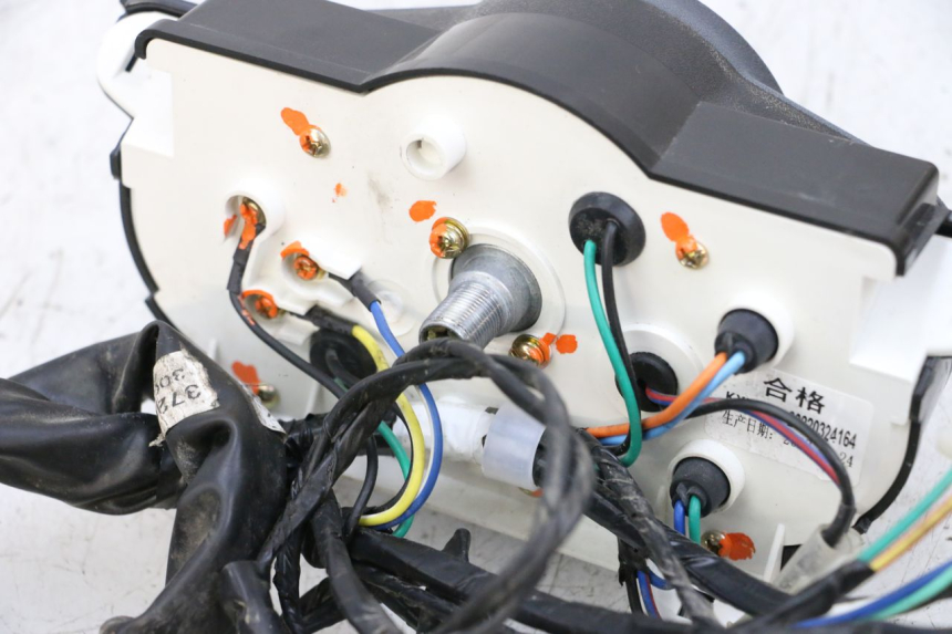 photo de COMPTEUR KYMCO AGILITY 4T 50 (2018 - 2022) - État de surface