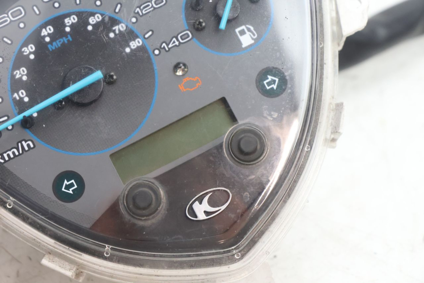 photo de COMPTEUR  KYMCO AGILITY CITY 16P 125 (2015 - 2024) - Gros plan technique