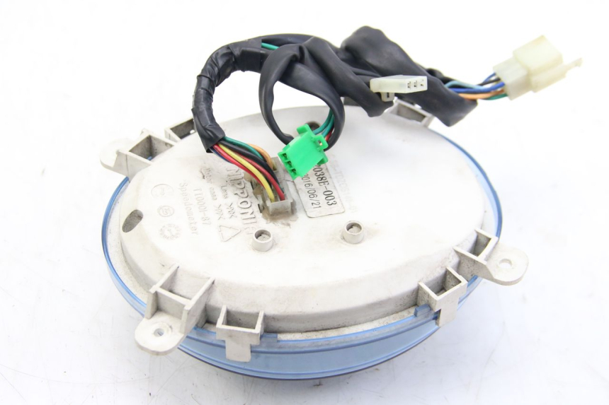 photo de COMPTEUR ECCITY ARTELEC 670 1 (2013 - 2017) - Points de fixation