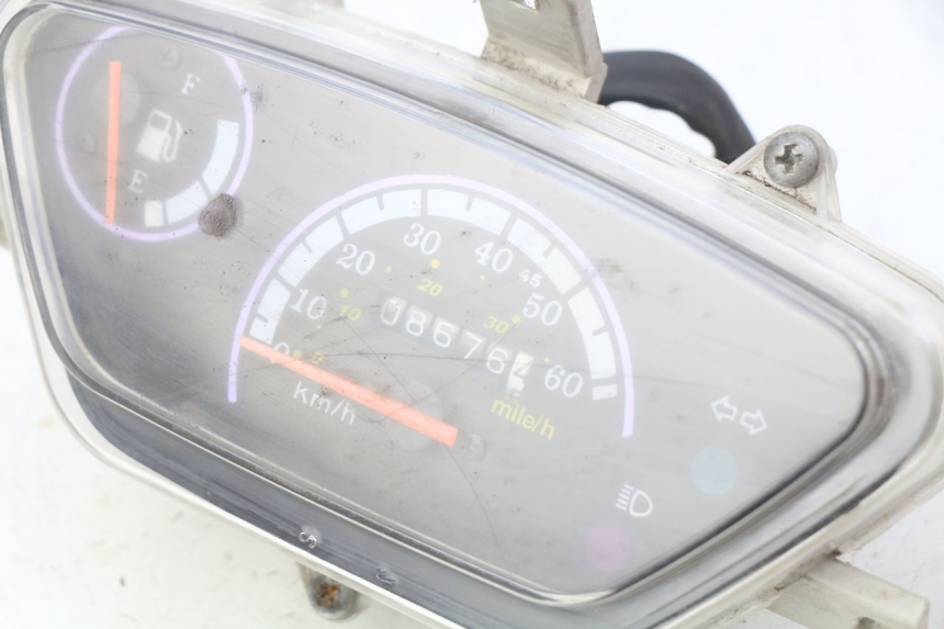 photo de COMPTEUR TAOTAO BEATBOX 2 50 (2005 - 2017) - Vue d’ensemble