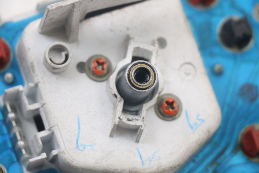 photo de COMPTEUR MBK BOOSTER SPIRIT 50 (2004 - 2017) - Détails caractéristiques