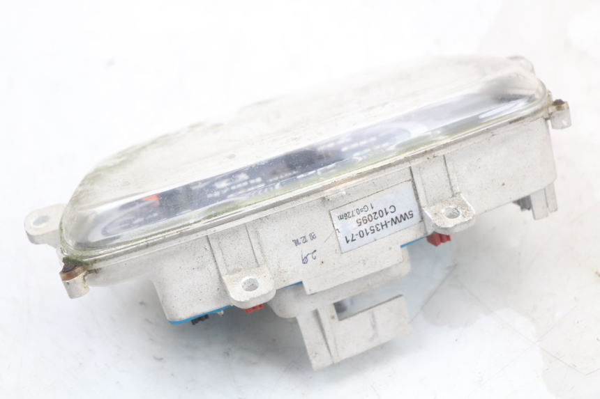 photo de COMPTEUR MBK BOOSTER SPIRIT 50 (2004 - 2017) - Gros plan technique