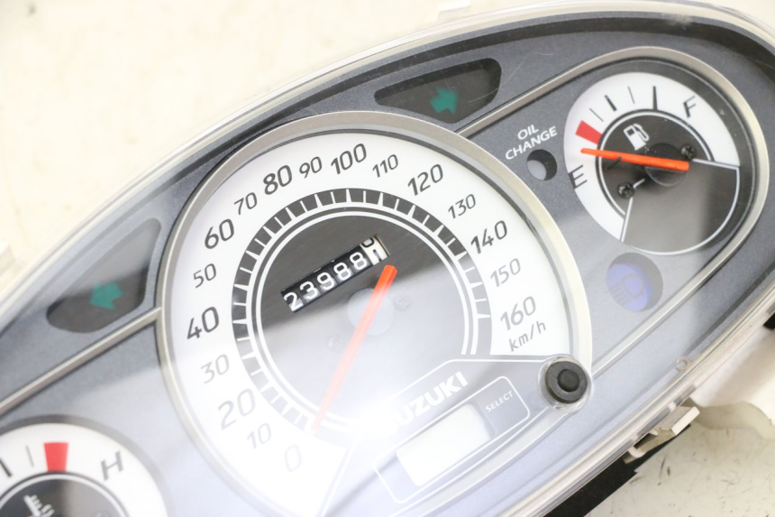 photo de COMPTEUR SUZUKI BURGMAN 125 (2007 - 2014) - Zoom qualité