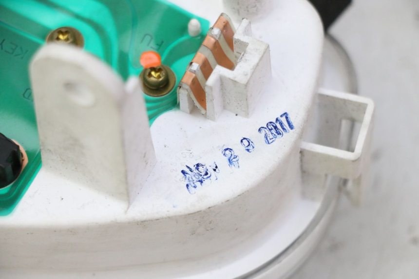 photo de COMPTEUR SUZUKI BURGMAN 125 (2007 - 2014) - Vue d’ensemble