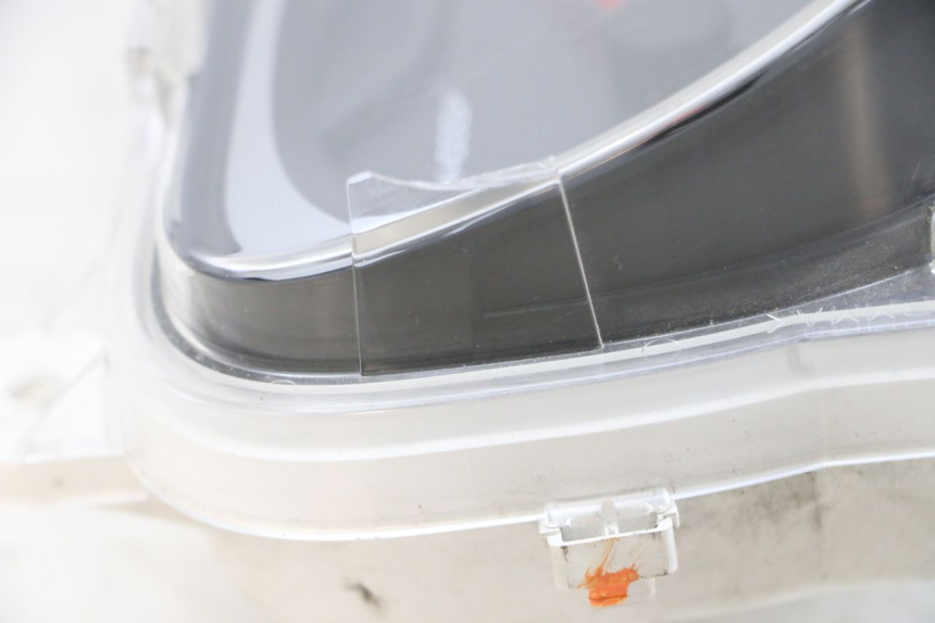 photo de COMPTEUR  SUZUKI BURGMAN 650 (2013 - 2020) - Autre angle de vue