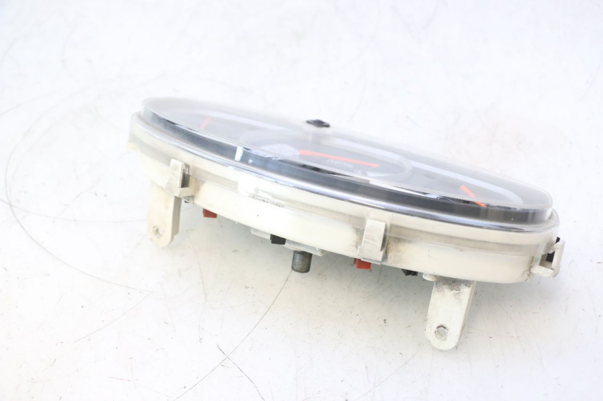 photo de COMPTEUR SUZUKI BURGMAN 125 (2007 - 2014) - Photo complémentaire