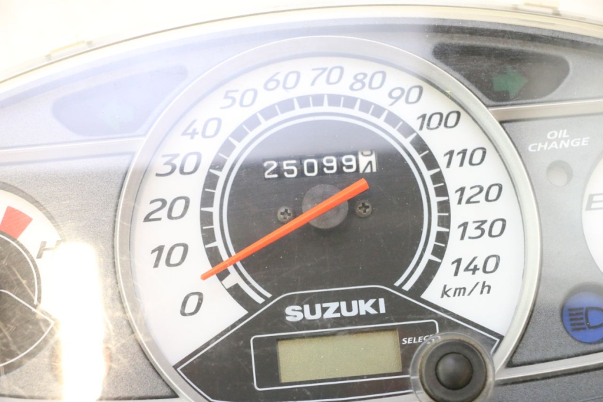photo de COMPTEUR SUZUKI BURGMAN 125 (2007 - 2014) - Zoom qualité