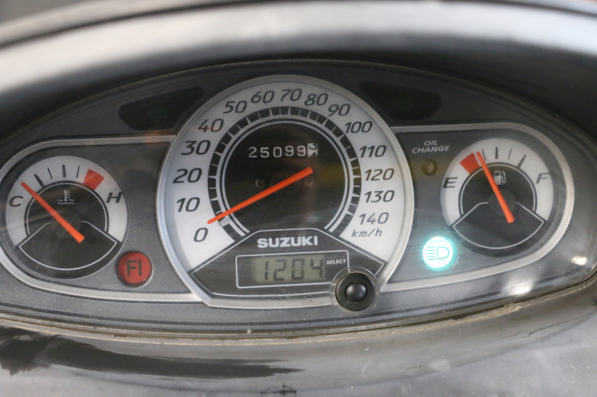 photo de COMPTEUR SUZUKI BURGMAN 125 (2007 - 2014) - Zoom état d’usage