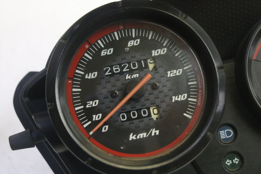 photo de COMPTEUR HONDA CBF 125 (2009 - 2015) - Détail de la pièce