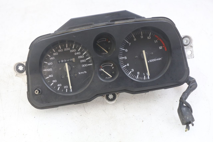 photo de COMPTEUR HONDA CBR F SC25 1000 (1989 - 1992) - Vue principale