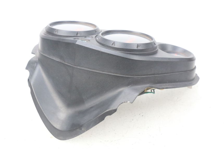 photo de COMPTEUR  HONDA CBR R 125 (2003 - 2006) - Zoom état d’usage