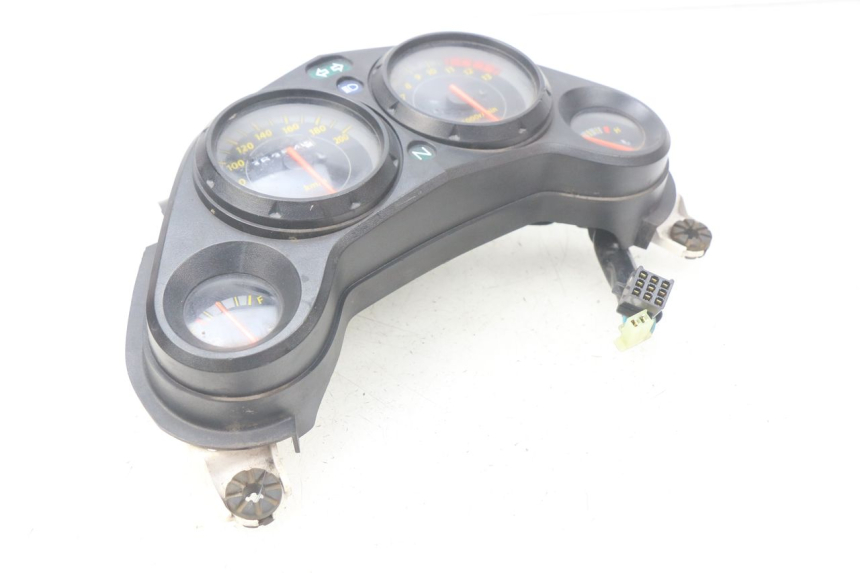 photo de COMPTEUR  HONDA CBR R 125 (2003 - 2006) - Pièce contrôlée