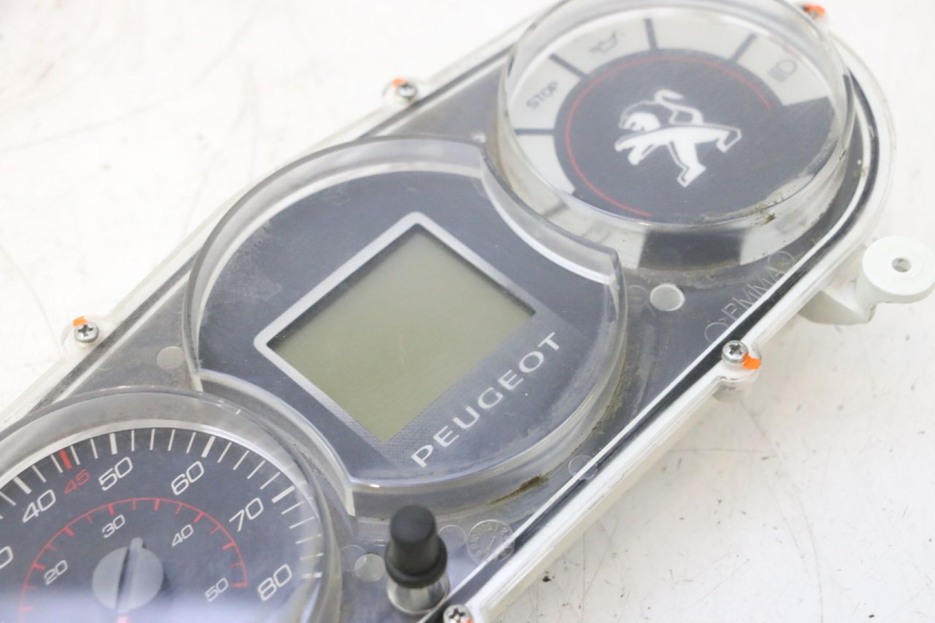 photo de COMPTEUR  PEUGEOT CITYSTAR 2T 50 (2018 - 2021) - Points de fixation