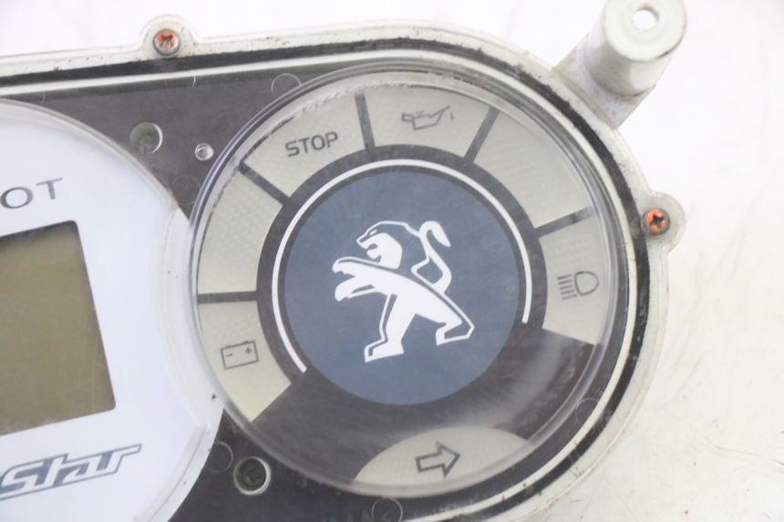 photo de COMPTEUR PEUGEOT CITYSTAR 50 (2013 - 2017) - Gros plan technique