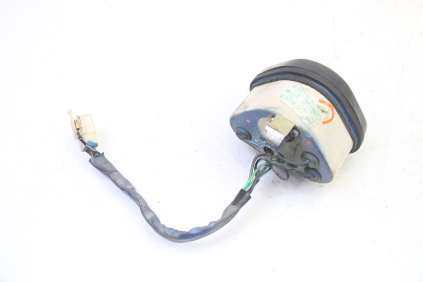 photo de COMPTEUR  SKYTEAM DAX REPLICA 110 (2005 - 2015) - Points de fixation