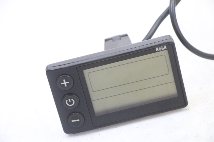 photo de COMPTEUR  URBANGLIDE E-CROSS PRO 1 - Zoom état d’usage