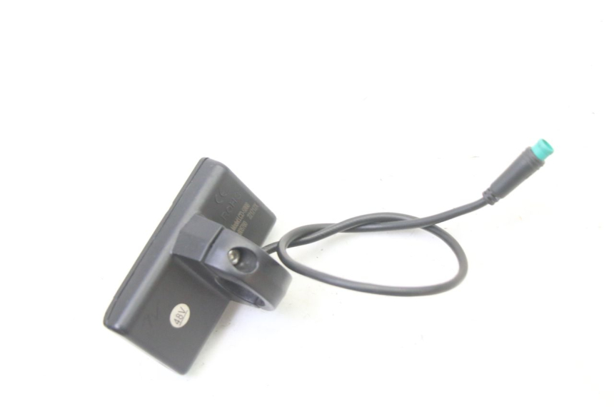 photo de COMPTEUR  URBANGLIDE E-CROSS PRO 1 - Points de fixation