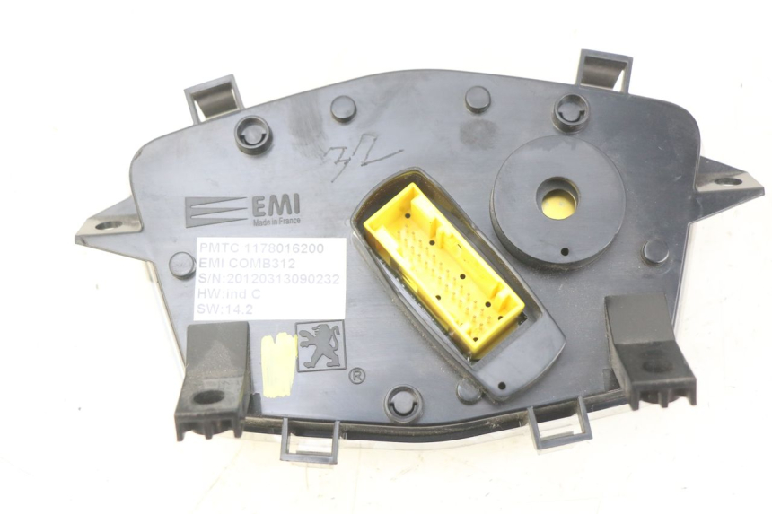 photo de COMPTEUR  PEUGEOT E-VIVACITY 1 (2012 - 2018) - Autre angle de vue