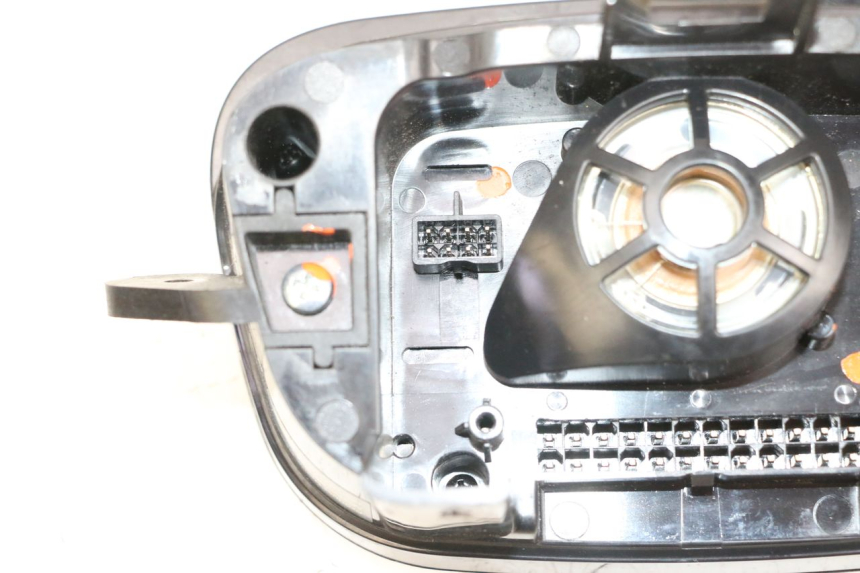 photo de COMPTEUR  SEGWAY NINEBOT E125S 1 (2022 - 2026) - Points de fixation