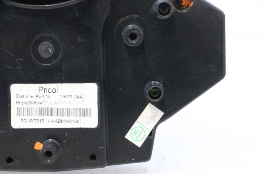 photo de COMPTEUR  KAWASAKI ER-6 ER6 F ABS 650 (2012 - 2016) - Gros plan technique