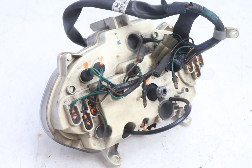 photo de COMPTEUR HONDA FES PANTHEON 2T 125 (1998 - 2002) - Points de fixation