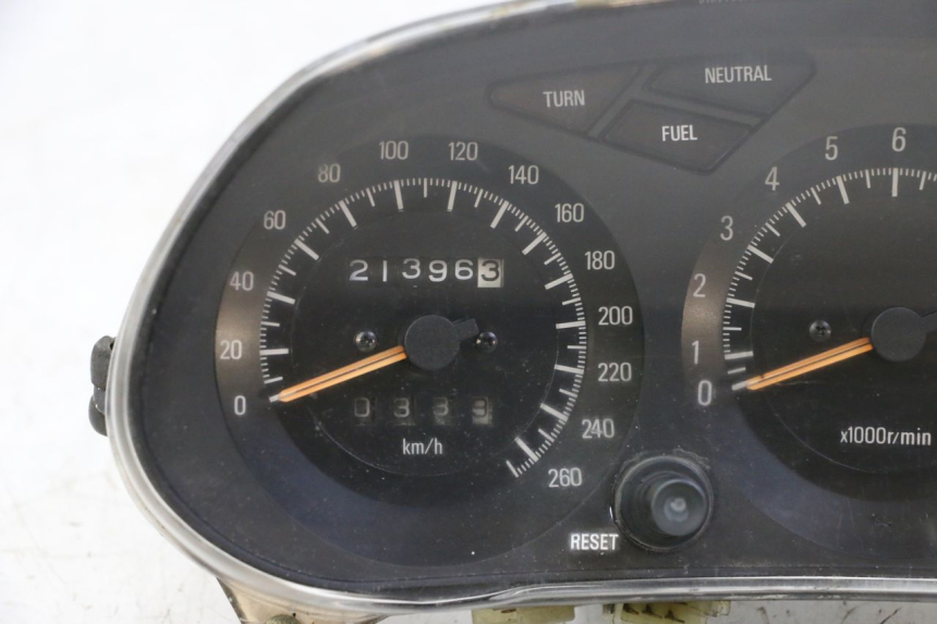 photo de COMPTEUR  YAMAHA FJ 36Y 1100 (1984 - 1985) - Focus structure