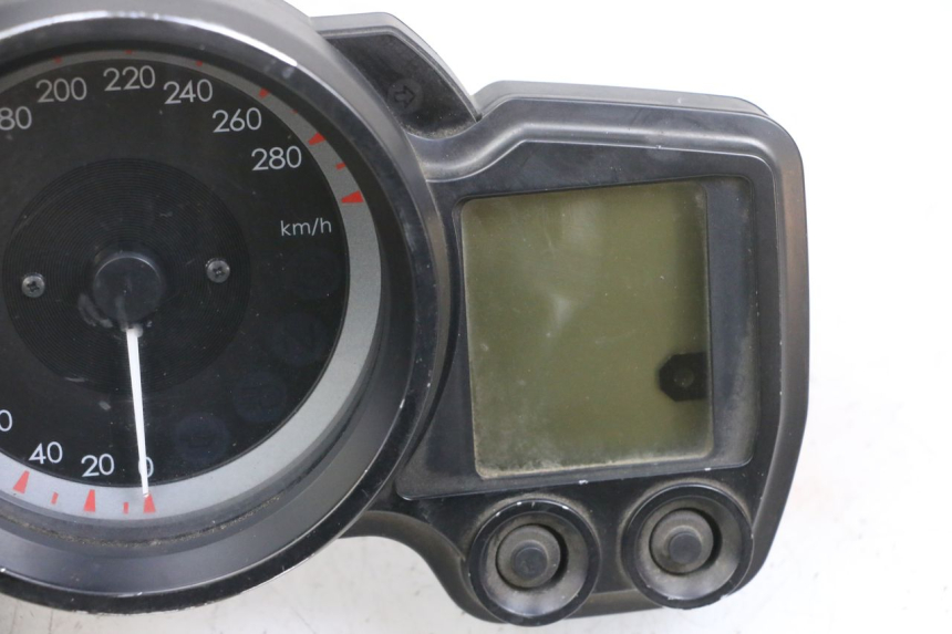 photo de COMPTEUR YAMAHA FJR ABS 1300 (2006 - 2012) - Zoom composants