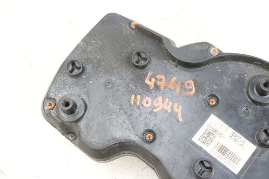 photo de COMPTEUR YAMAHA FJR ABS 1300 (2006 - 2012) - État de surface