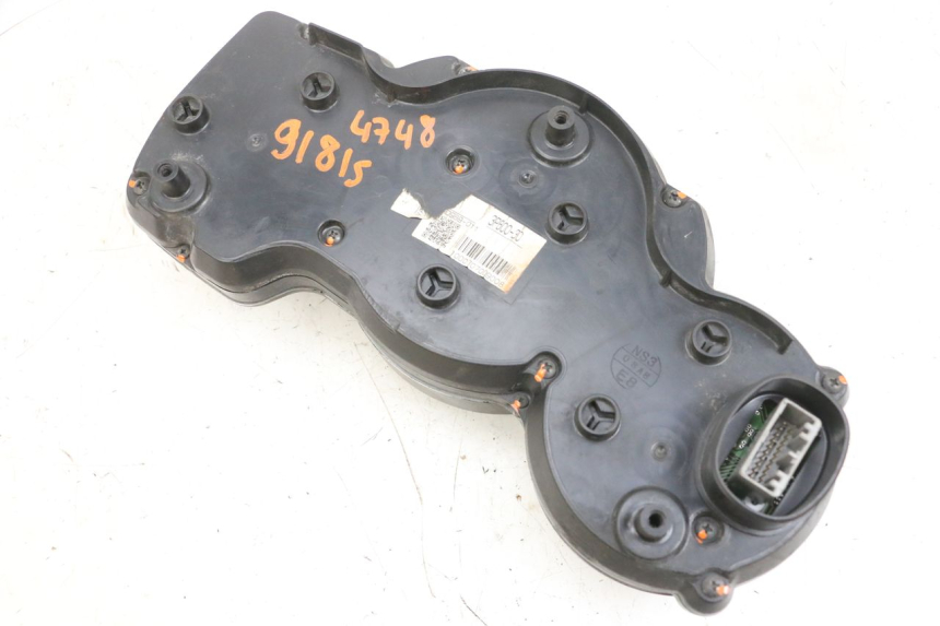 photo de COMPTEUR YAMAHA FJR ABS 1300 (2006 - 2012) - Marquages et références