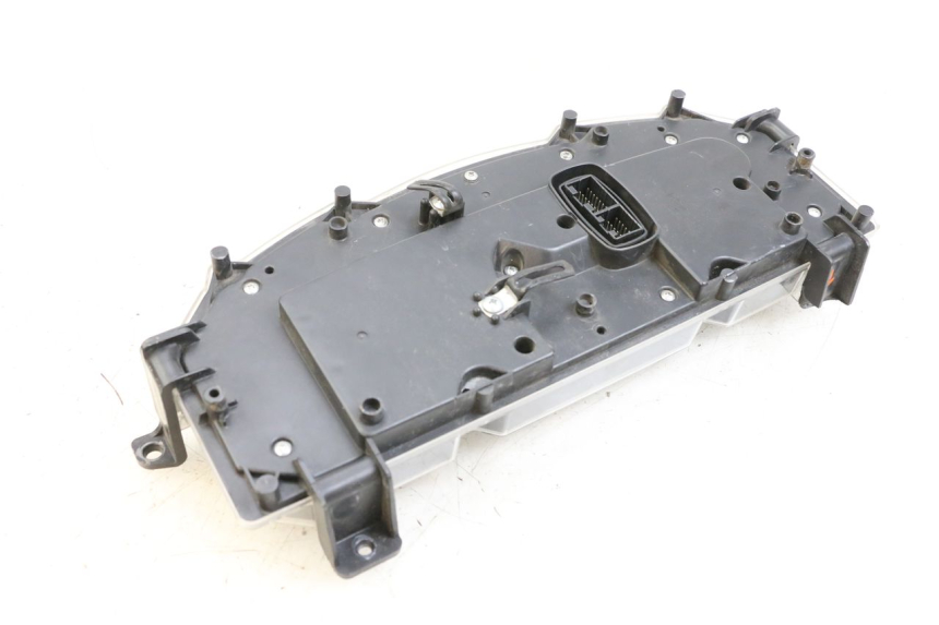 photo de COMPTEUR  HONDA FJS SILVER WING SILVERWING 400 (2005 - 2008) - Gros plan technique