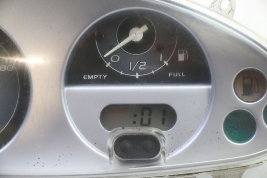 photo de COMPTEUR PIAGGIO FLY 2T 50 (2004 - 2017) - Autre angle de vue