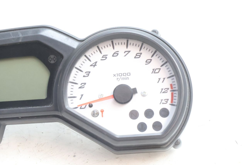 photo de COMPTEUR  YAMAHA FZ8 800 (2010 - 2016) - Zoom état d’usage