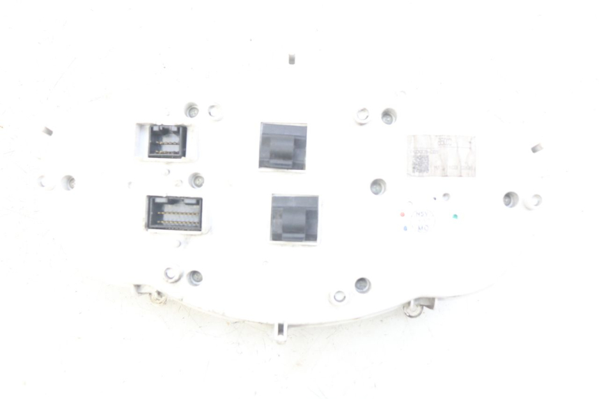 photo de COMPTEUR GILERA GP 800 (2007 - 2013) - Points de fixation