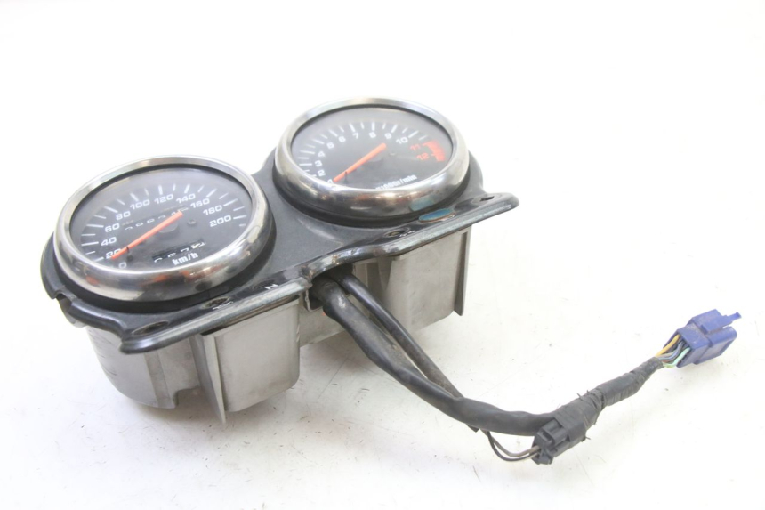 photo de COMPTEUR  SUZUKI GS GSE 500 (2001 - 2003) - Vue d’ensemble