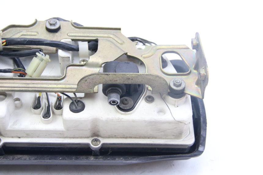 photo de COMPTEUR SUZUKI GSX-F GSX  F 1100 (1988 - 1994) - État de surface