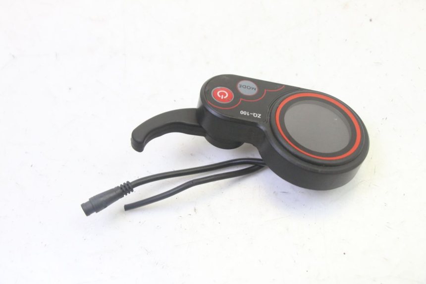 photo de COMPTEUR  HITWAY H5 1 - Zoom état d’usage