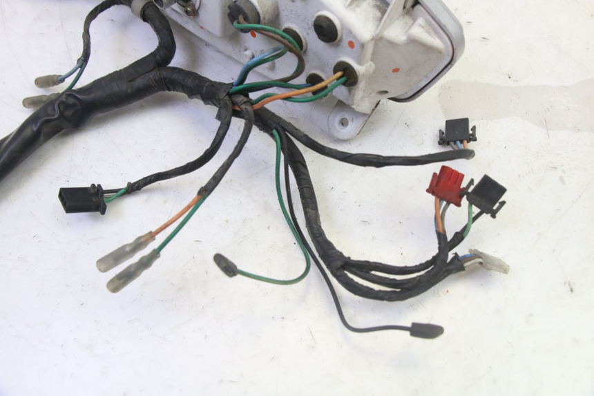 photo de COMPTEUR  DAELIM HISTORY 125 (2001 - 2002) - Marquages et références