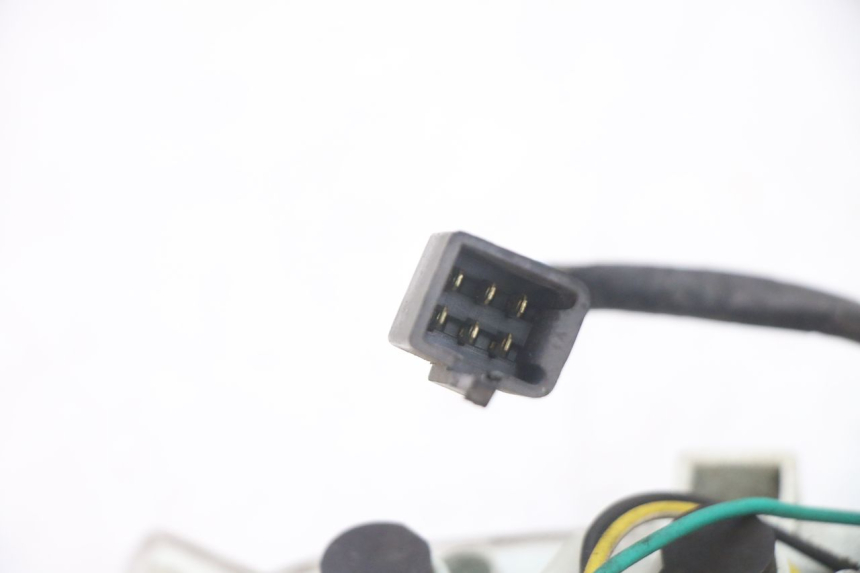 photo de COMPTEUR HONDA SCV LEAD 100 (2003 - 2007) - État de surface