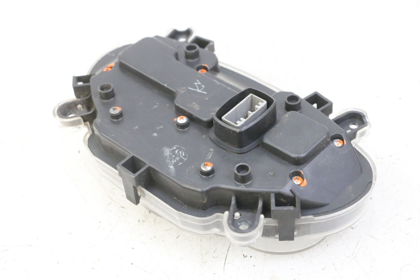 photo de COMPTEUR  PIAGGIO IE MP3 YOURBAN 300 (2011 - 2016) - Autre angle de vue