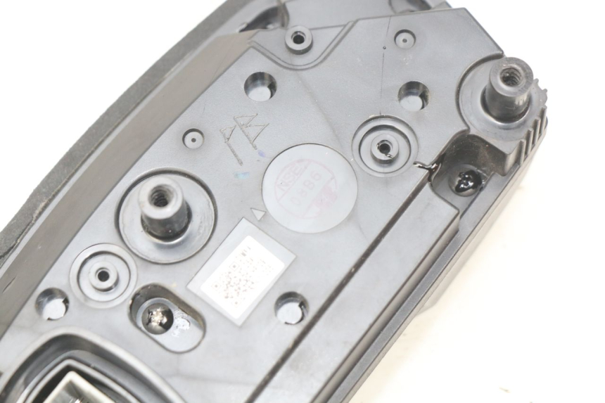 photo de COMPTEUR HONDA INTEGRA NC D 750 (2016 - 2018) - Gros plan technique