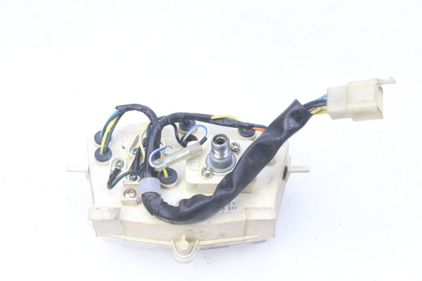 photo de COMPTEUR PEUGEOT KISBEE 2T 50 (2010 - 2017) - Vue d’ensemble