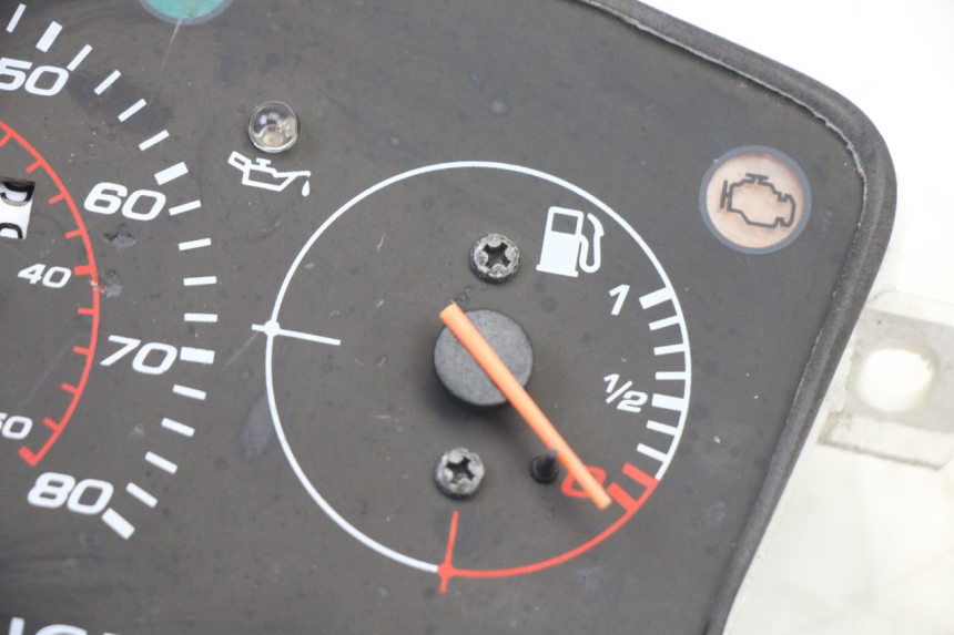 photo de COMPTEUR  PEUGEOT KISBEE 2T 50 (2018 - 2022) - Zoom état d’usage