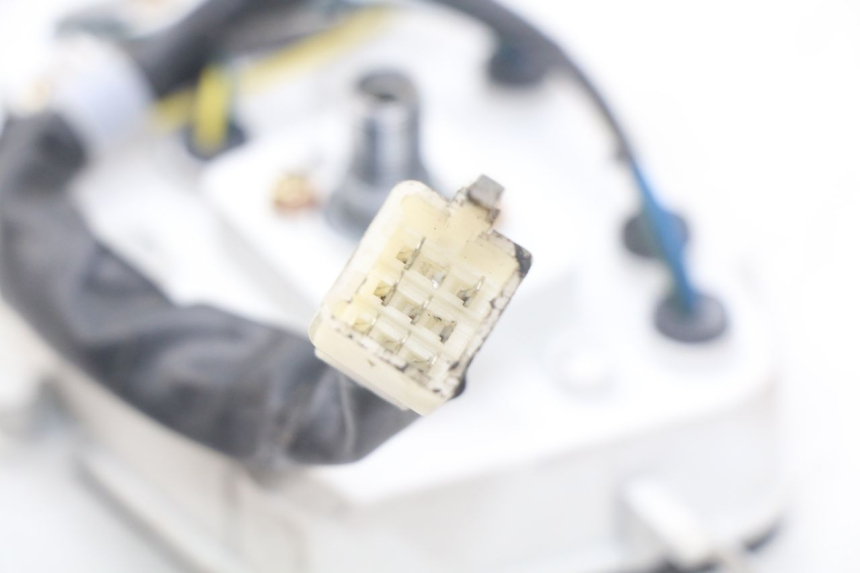 photo de COMPTEUR PEUGEOT KISBEE 4T 50 (2018 - 2022) - Points de fixation