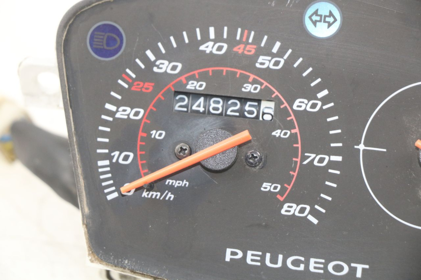 photo de COMPTEUR PEUGEOT KISBEE 4T 50 (2018 - 2022) - Marquages et références