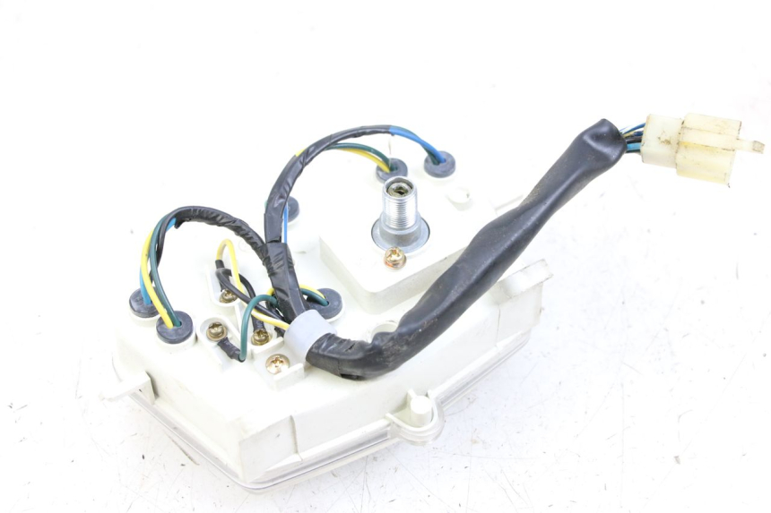 photo de COMPTEUR PEUGEOT KISBEE 4T 50 (2018 - 2022) - Gros plan technique