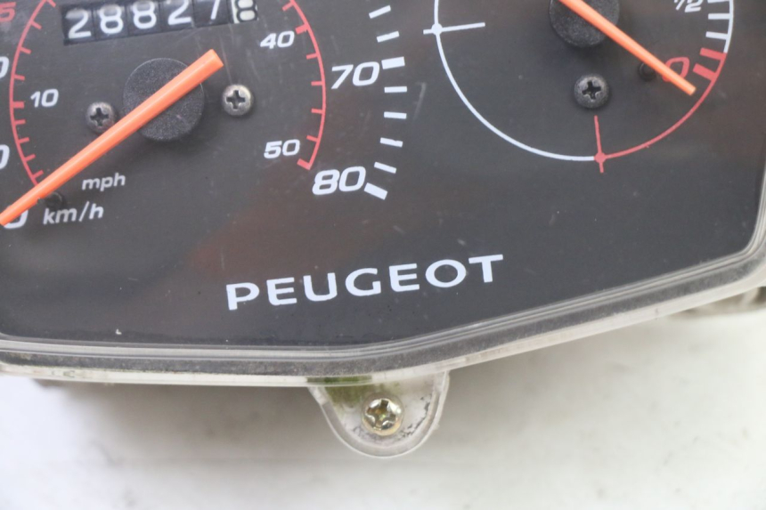 photo de COMPTEUR PEUGEOT KISBEE 4T 50 (2018 - 2022) - Autre angle de vue